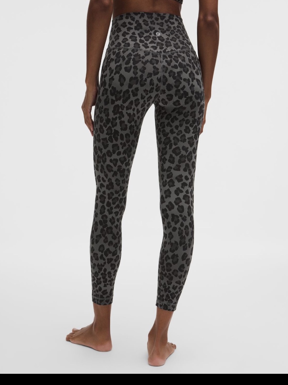 lululemon Align No Line™ High-Rise
Pant 25" True Leopard Black Multi - Picture 2 of 4